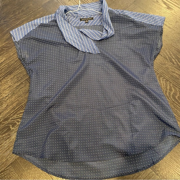 Banana Republic Womens Short Sleeve Polka dot blouse - Picture 1 of 2